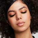 9254360001_essence24everinkliner01_Model_500x500_crop_center.webp