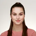4059729302816_essenceextremeshinevolumelipgloss02_Website_ApplicationFullFaceFair_3e11948e-2fc8-4f42-864b-ba5d2087f252_500x500_crop_center.webp