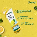 OilClearA_Creatives_1080x1080-041_1800x1800.webp