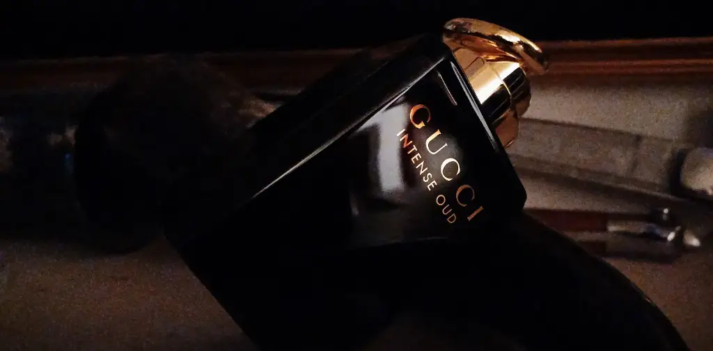 Gucci-Intense-Oud-EDP-2-.webp