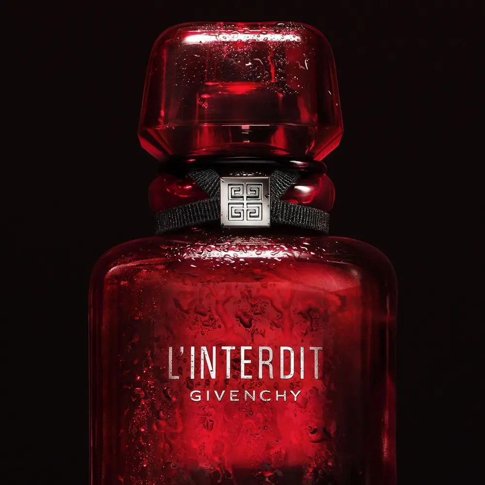 l_interdit-eau-de-parfum-rouge-4.webp