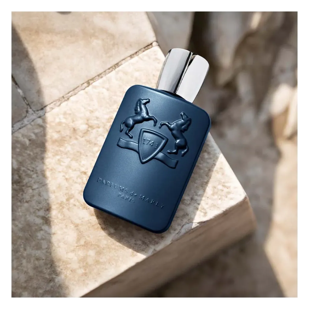 parfums_de_marly_layton_eau_de_parfum_spray_-_lifestyle_1.webp