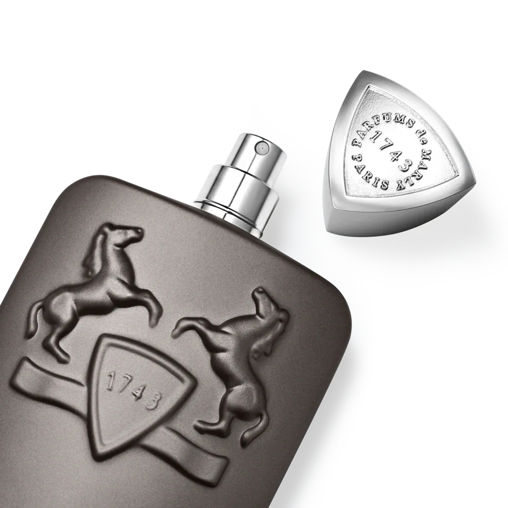 PEGASUS-EXCLUSIF-PERFUME-125-1x1-PACK2_532ec2b2-1fd0-429f-a97a-75c00c7d8e89.webp